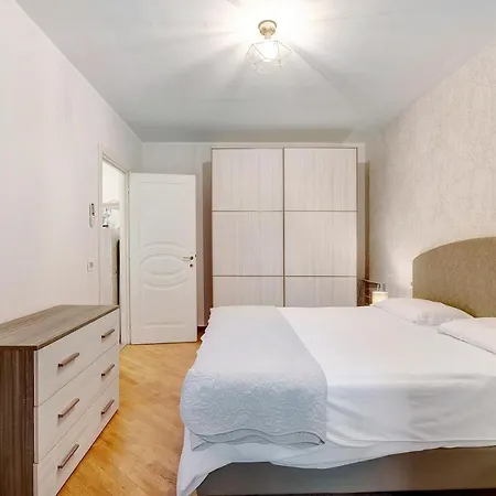 Syc Le Rondini Relax - Apartament *